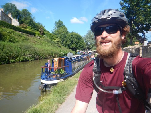 Canal Ride With Sweet House Boats