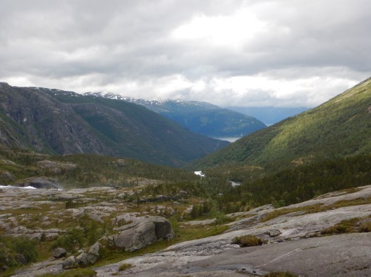Looking down over the Husedalen Valley